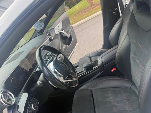 Used 2023 Mercedes-Benz CLA 250 image 14