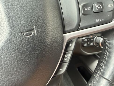 Used 2020 RAM 1500 Big Horn AWD/4WD image 6