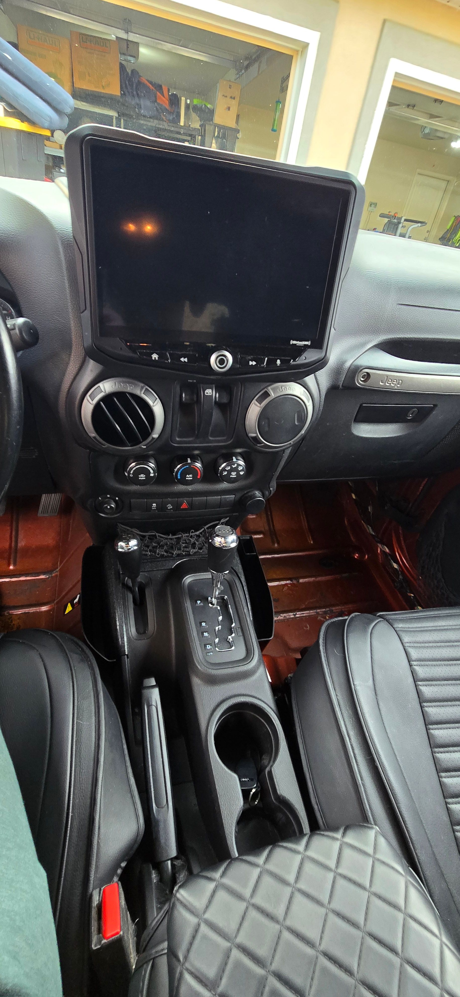 Used 2014 Jeep Wrangler Sport w/ Quick Order Package 24S AWD/4WD image 28