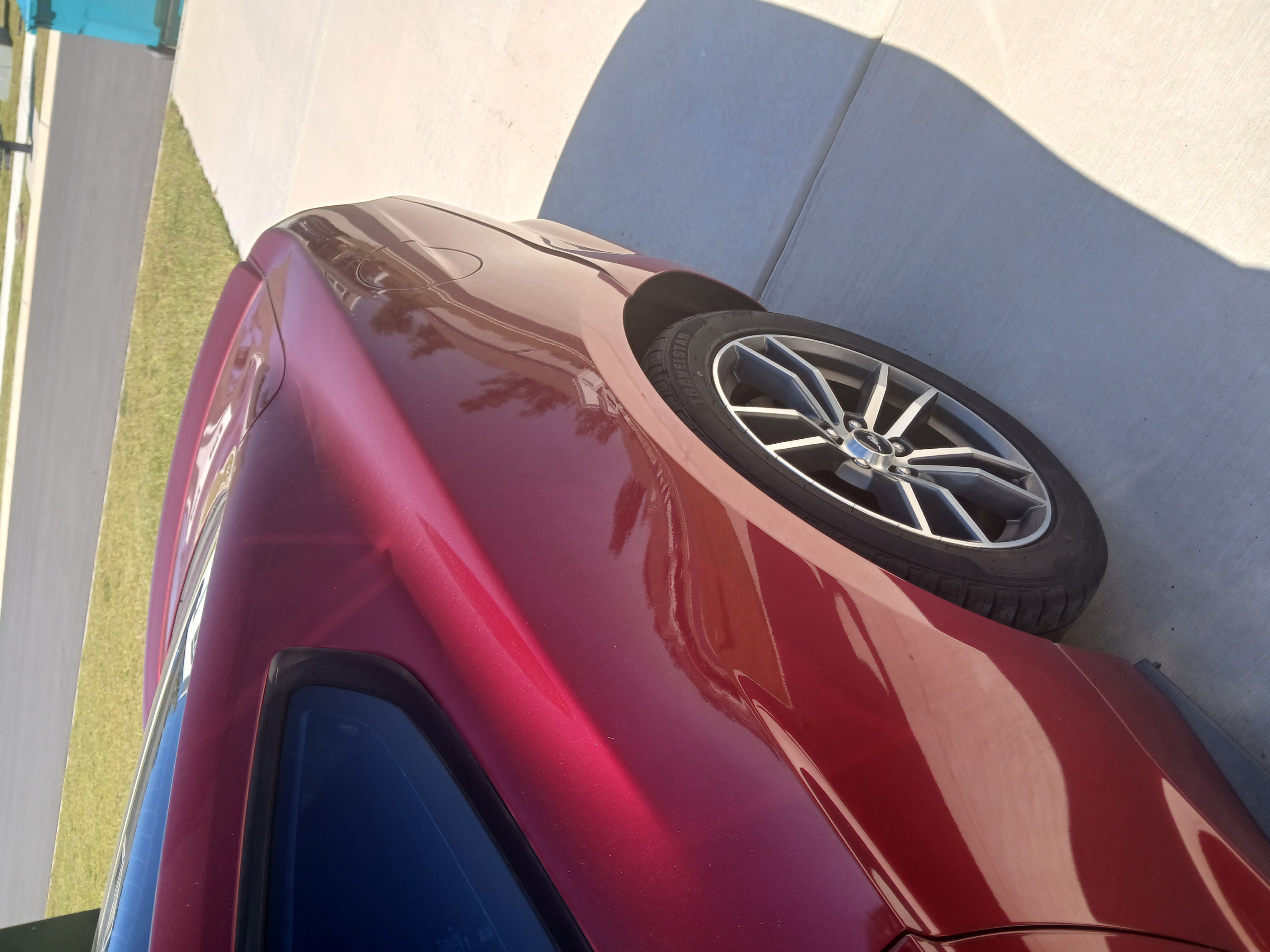 Used 2017 Ford Mustang Coupe RWD image 10