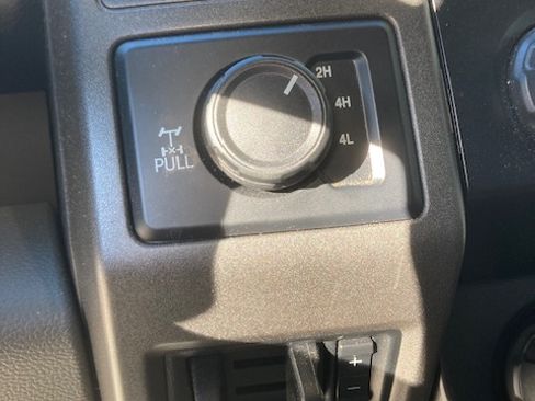 Used 2022 Ford F350 XL w/ Power Equipment Group image 18