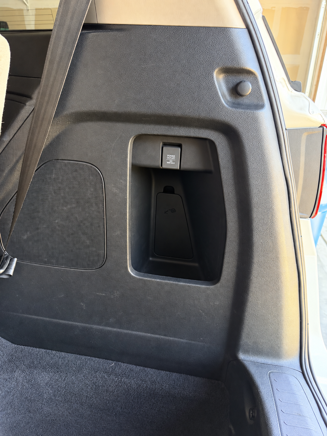 Used 2018 Honda Odyssey Elite image 17
