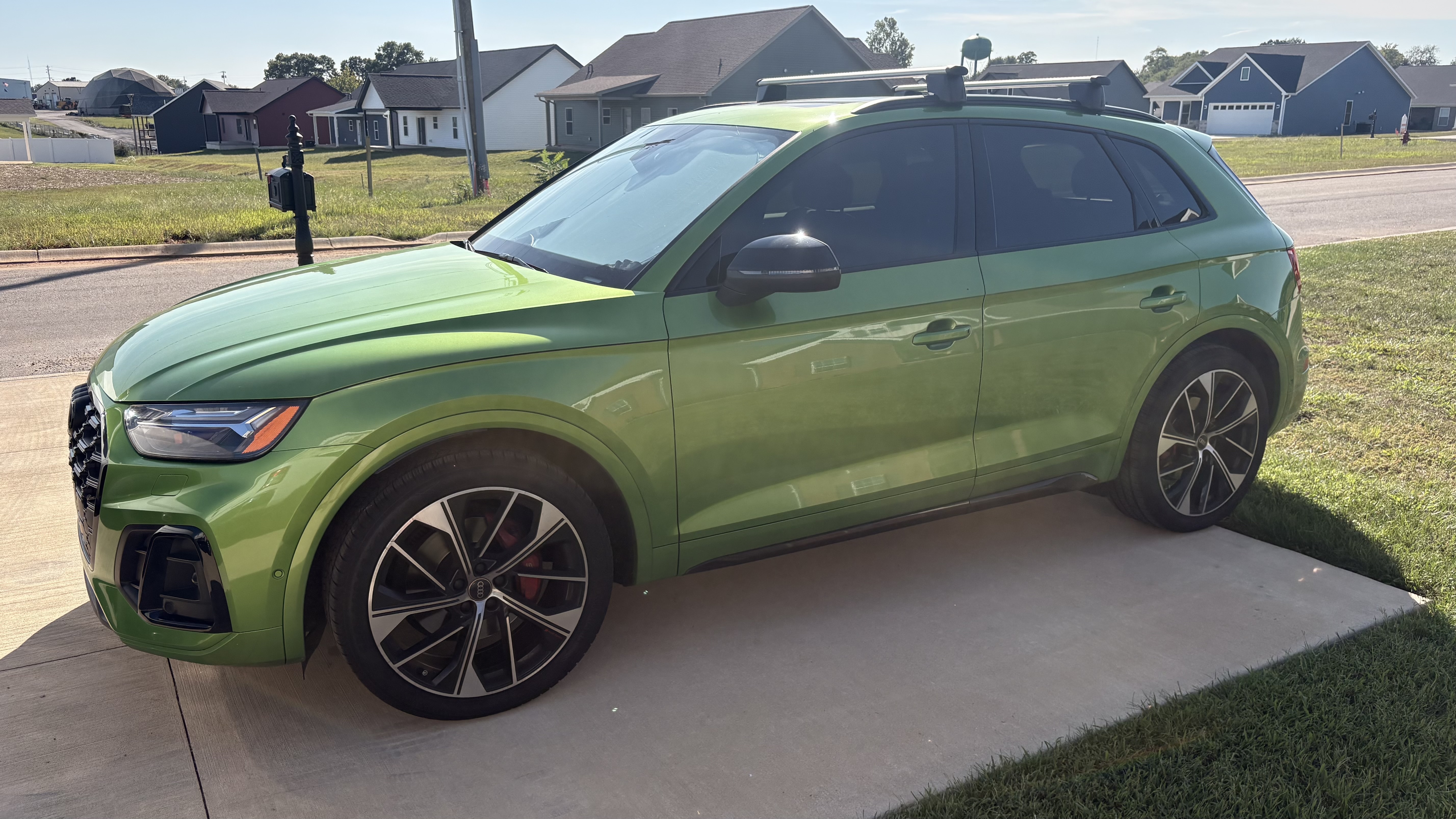 Used 2024 Audi SQ5 Prestige w/ Prestige Package AWD/4WD image 1