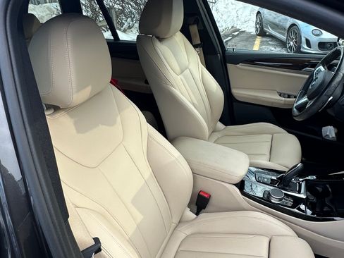 Used 2021 BMW X3 M40i w/ Parking Assistance Package image 12