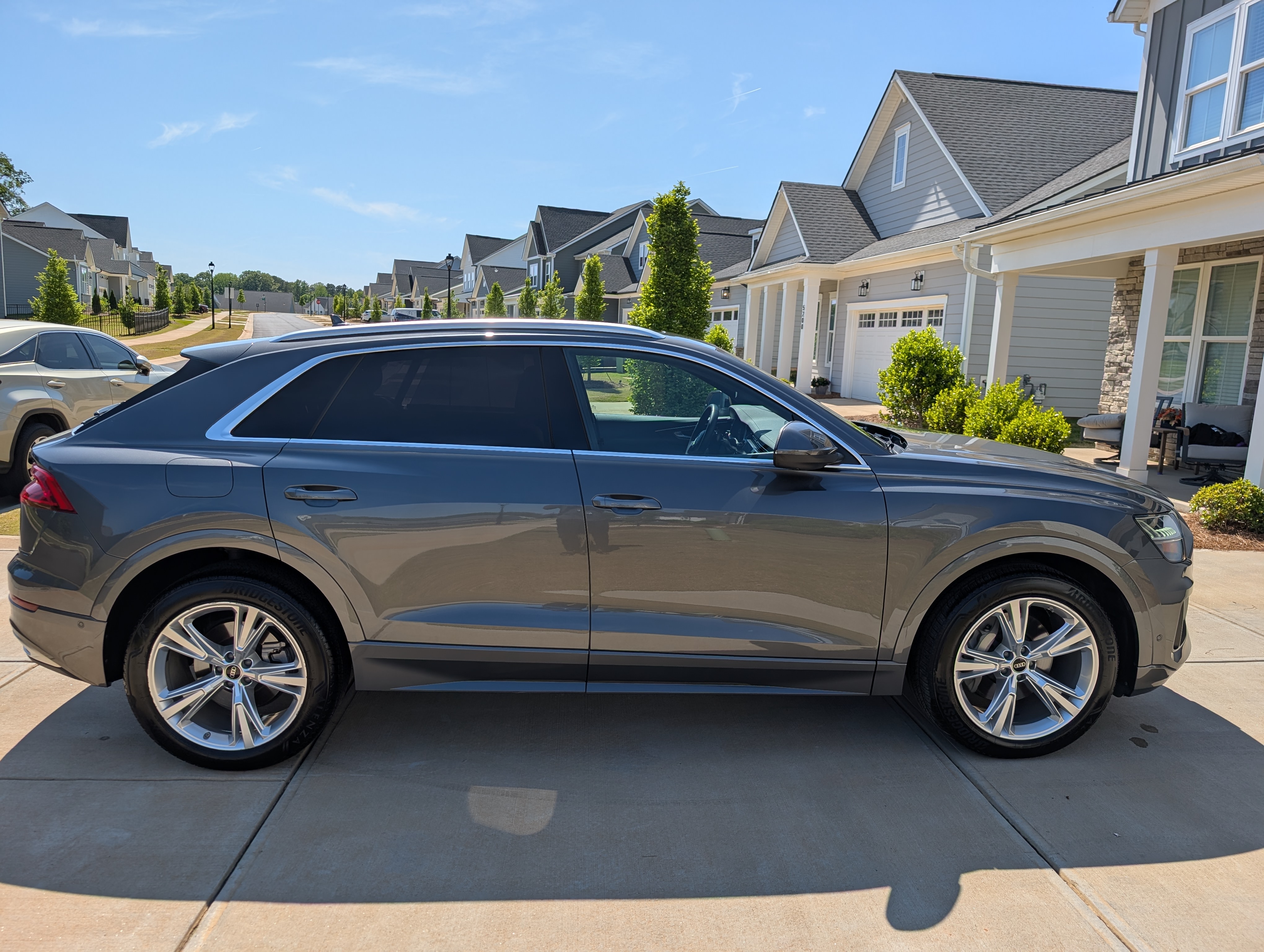 Used 2023 Audi Q8 Prestige AWD/4WD image 4