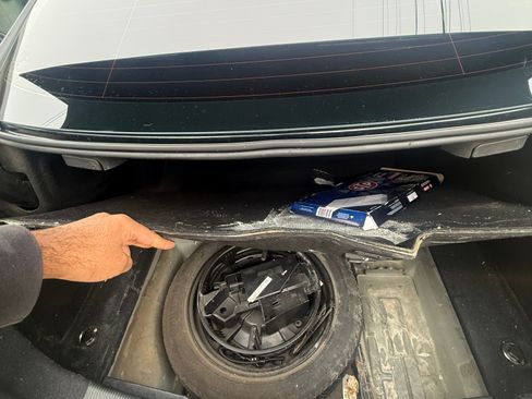 Used 2012 Mercedes-Benz C 350 Coupe image 10