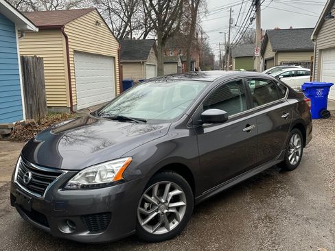 Used 2014 Nissan Sentra SR image 1