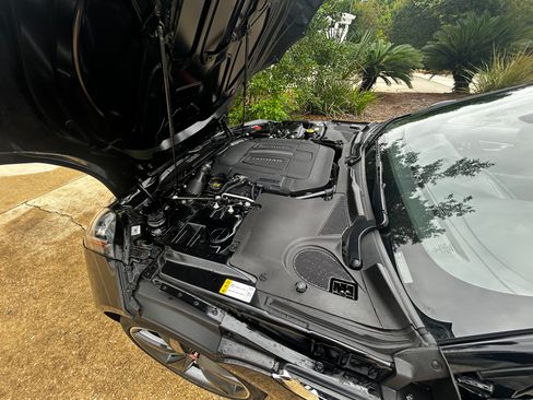 Used 2015 Jaguar F-TYPE S image 11