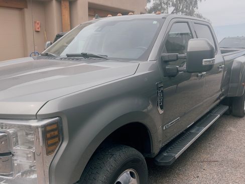 Used 2019 Ford F350 Lariat w/ Tow Technology Bundle AWD/4WD image 1