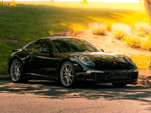 Used 2012 Porsche 911 Carrera S RWD image 1
