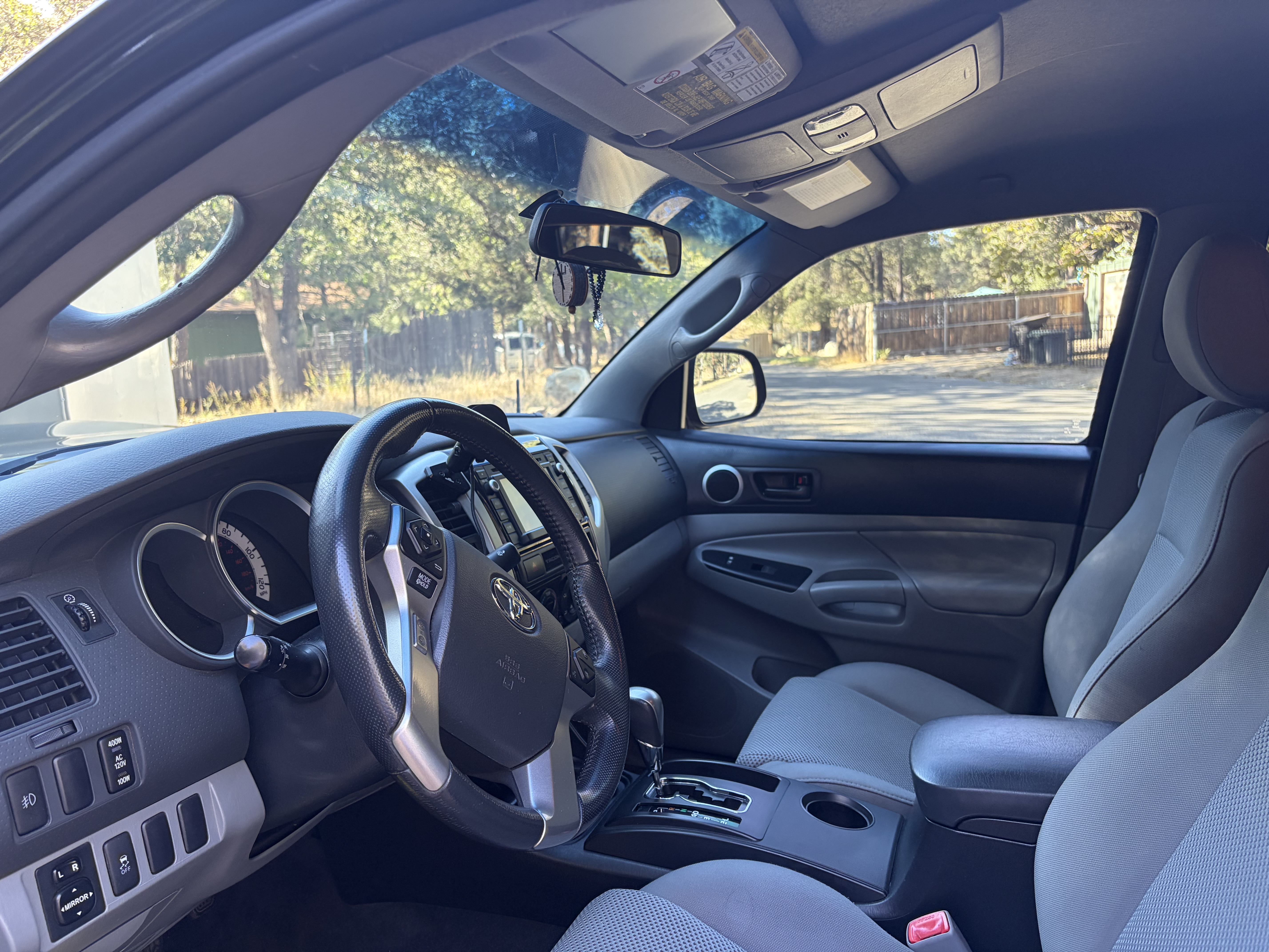 Used 2015 Toyota Tacoma PreRunner w/ TRD Sport Package RWD image 6