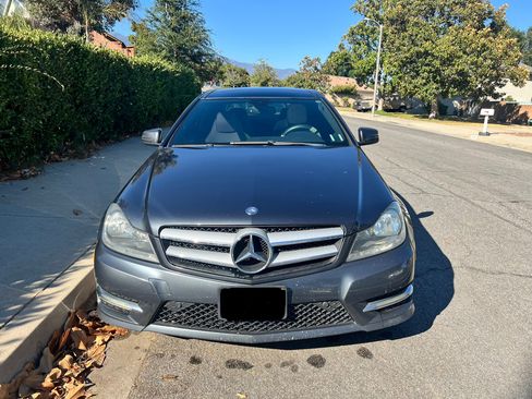 Used 2013 Mercedes-Benz C 250 Coupe image 2
