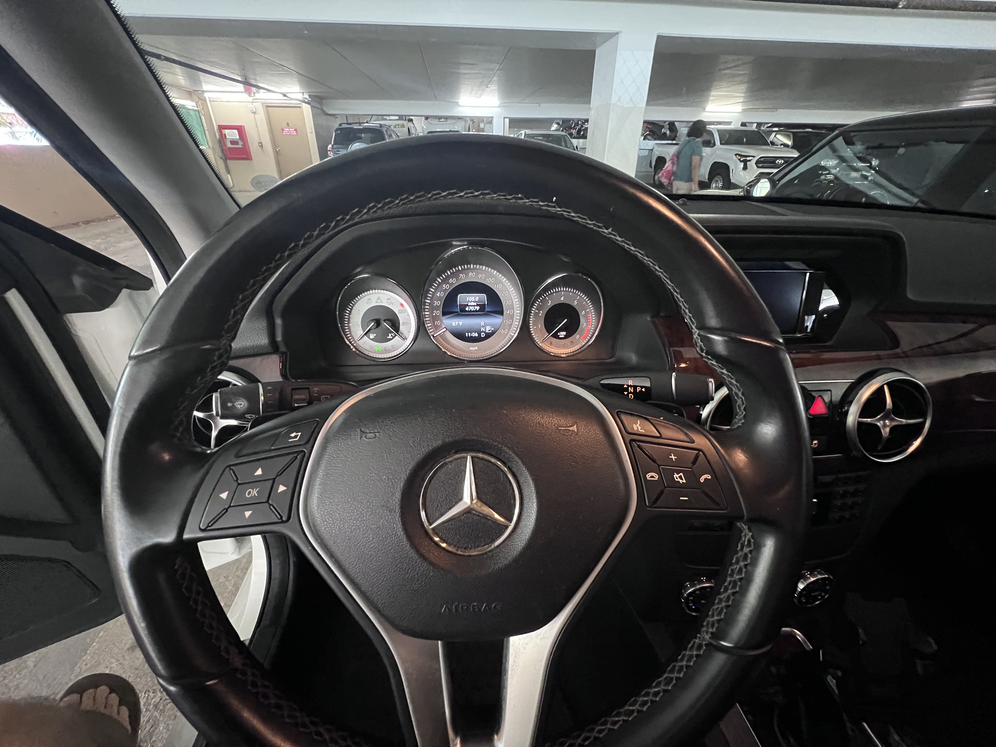 Used 2014 Mercedes-Benz GLK 350 2WD image 11