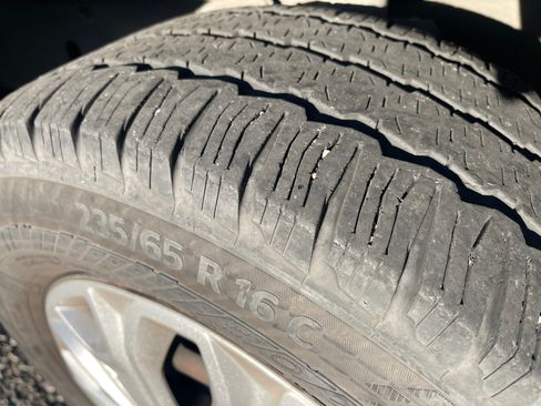 Used 2016 Ford Transit 350 XLT image 11