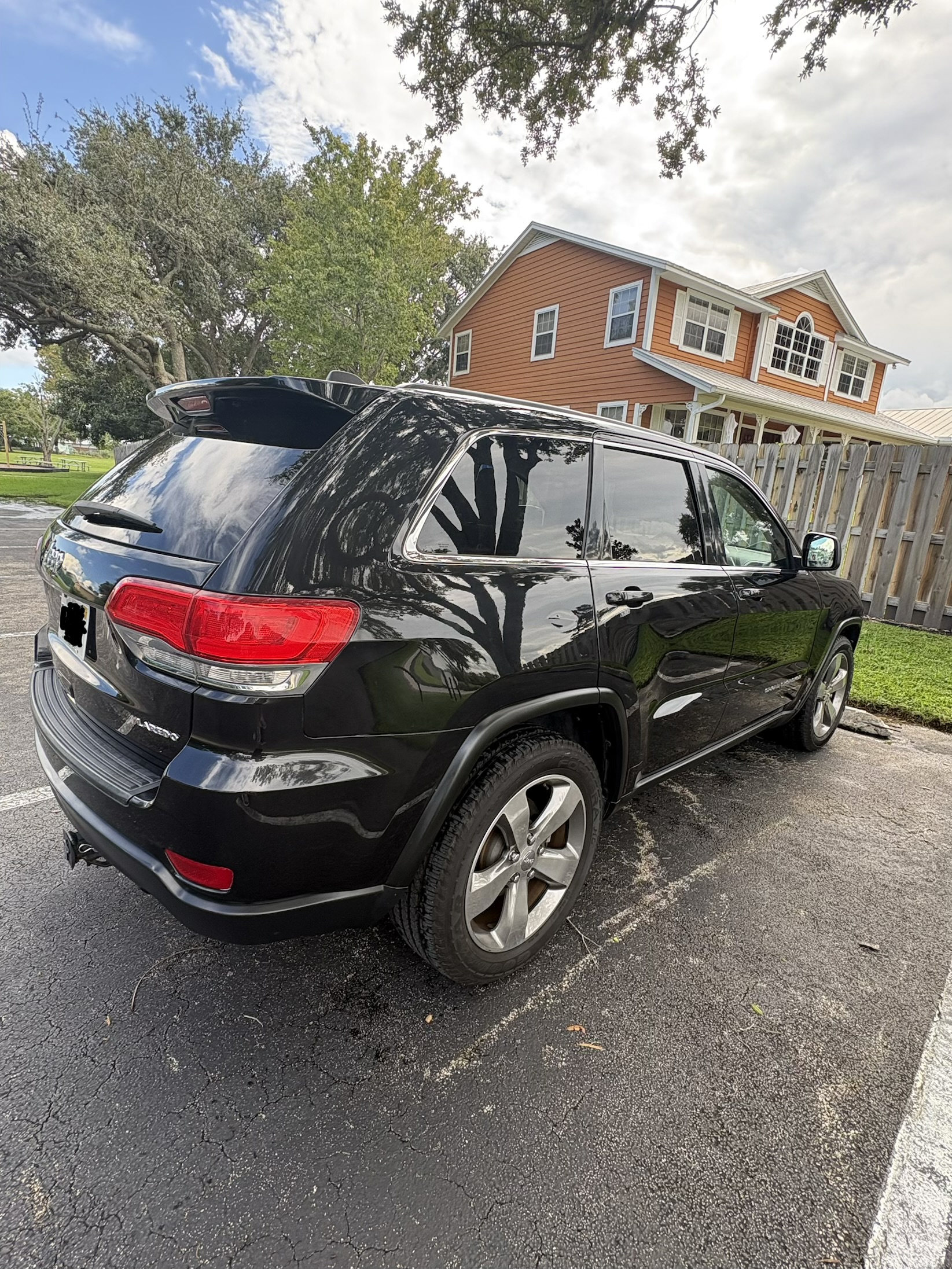 Used 2014 Jeep Grand Cherokee Laredo w/ Trailer Tow Group IV RWD image 14