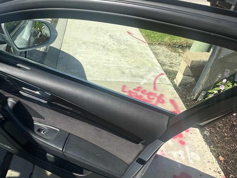 Used 2017 Audi A8 L 3.0T image 6