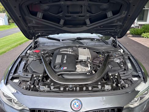 Used 2016 BMW M4 Coupe RWD image 6