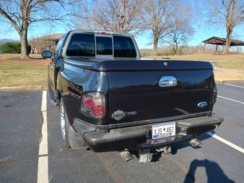 Used 2000 Ford F150 Harley-Davidson image 4