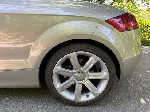 Used 2008 Audi TT 2.0T FWD image 10