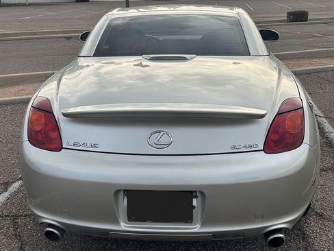 Used 2004 Lexus SC 430 Convertible image 5