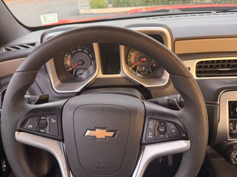 Used 2015 Chevrolet Camaro LS RWD image 10
