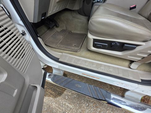 Used 2008 Ford F450 Lariat image 21