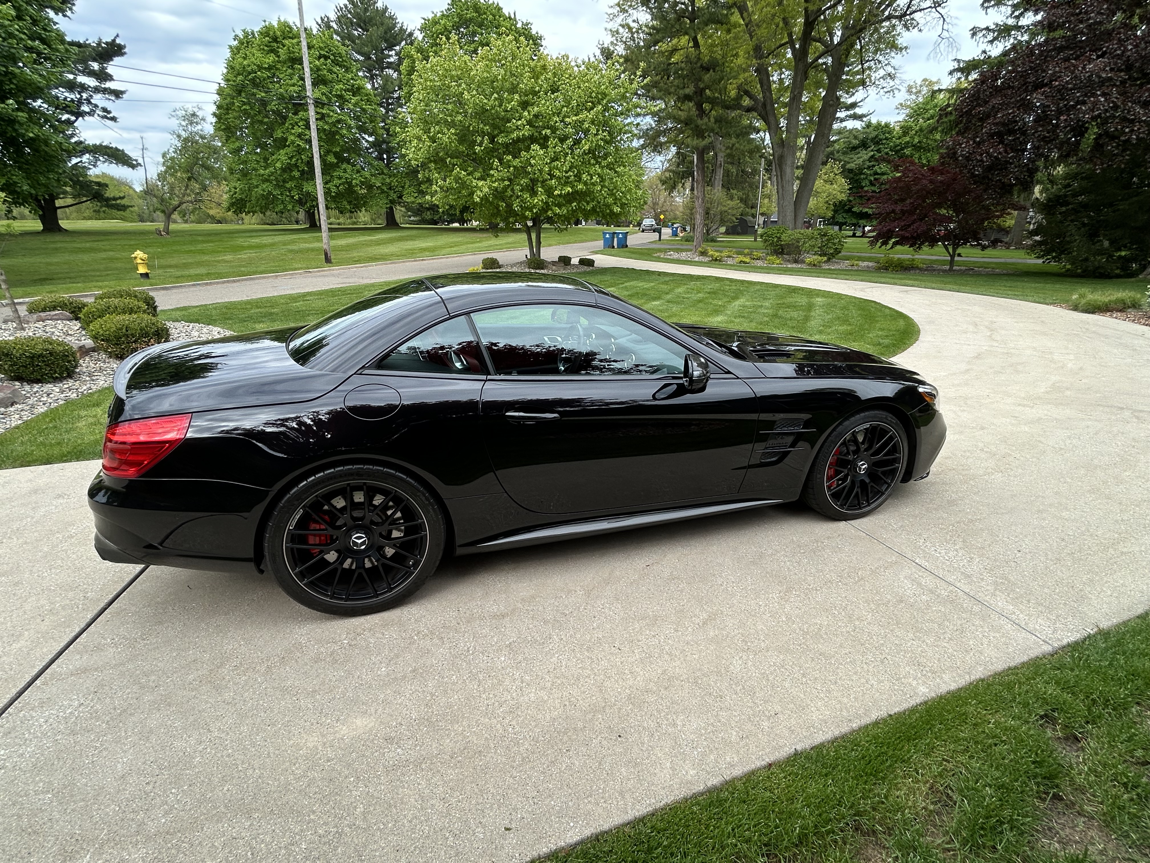 Used 2017 Mercedes-Benz SL 63 AMG image 5