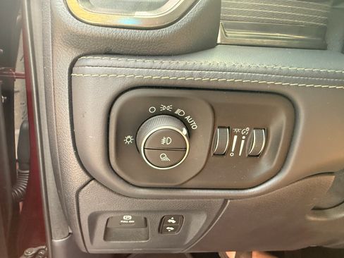 Used 2019 RAM 1500 Limited w/ Bed Utility Group AWD/4WD image 14
