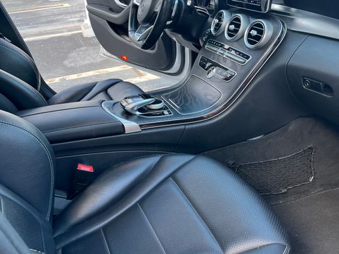 Used 2015 Mercedes-Benz C 300 Sedan image 11