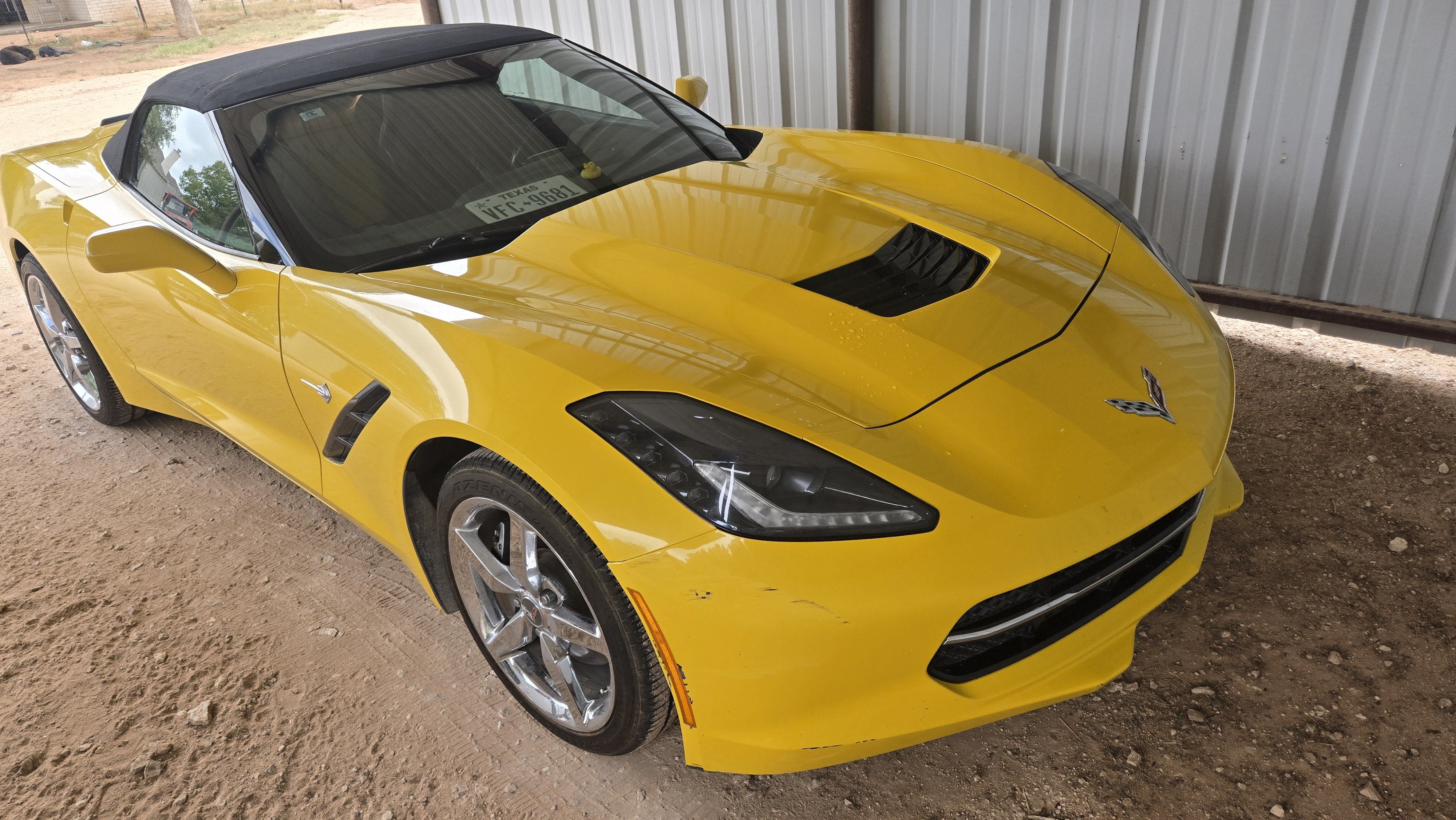 Used 2014 Chevrolet Corvette Stingray Convertible w/ 3LT Preferred Equipment Group RWD image 5