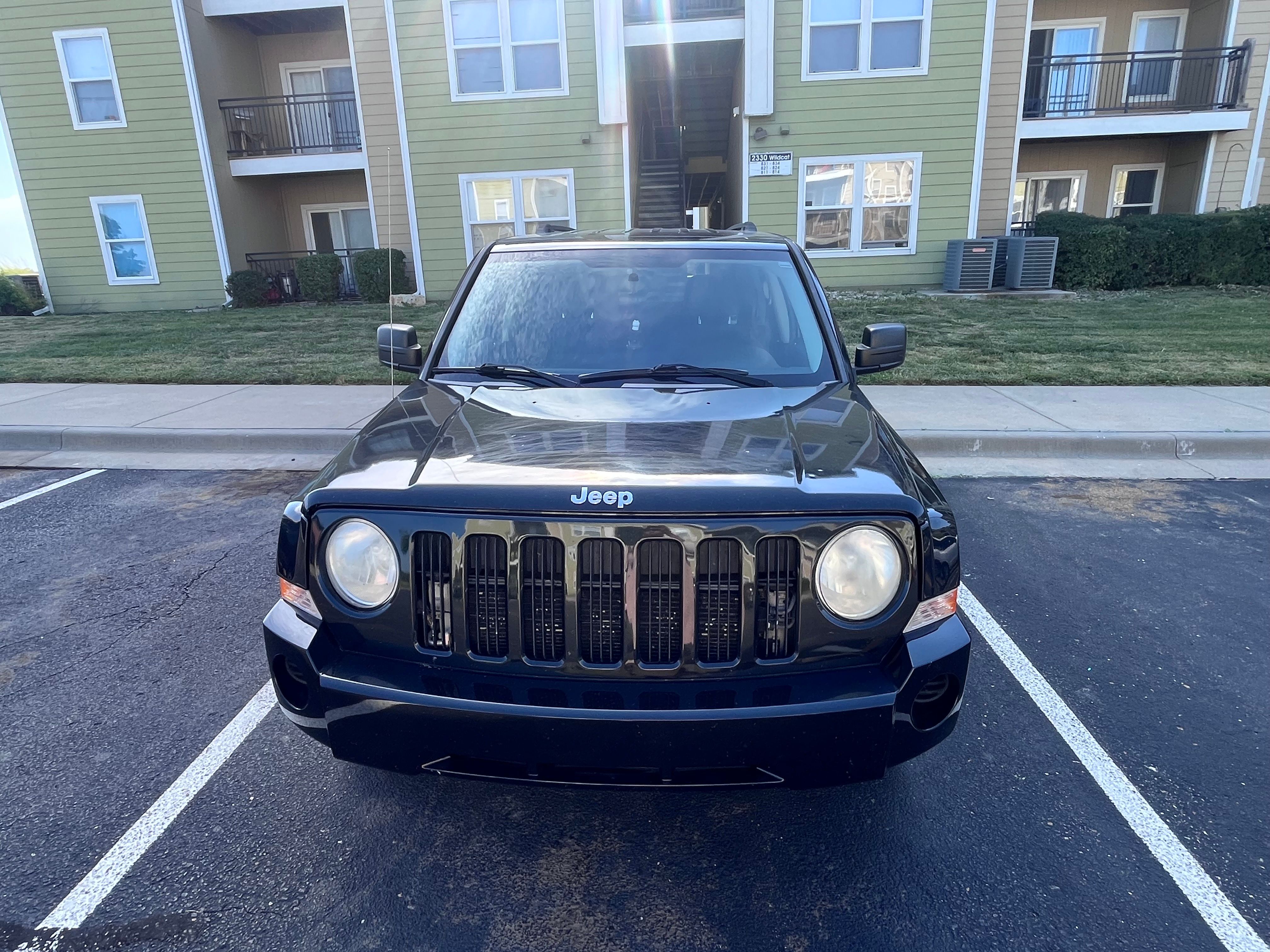 Used 2010 Jeep Patriot Sport FWD image 2