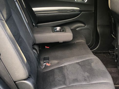 Used 2017 Dodge Durango SXT w/ Quick Order Package 23B RWD image 8