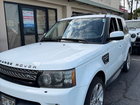 Used 2013 Land Rover Range Rover Sport HSE LUX AWD/4WD image 2