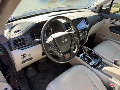 Used 2018 Honda Ridgeline RTL-E image 9