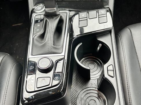 Used 2023 Kia Sportage EX image 14