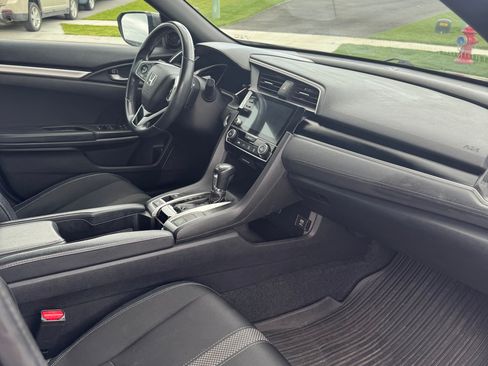 Used 2020 Honda Civic Sport image 14