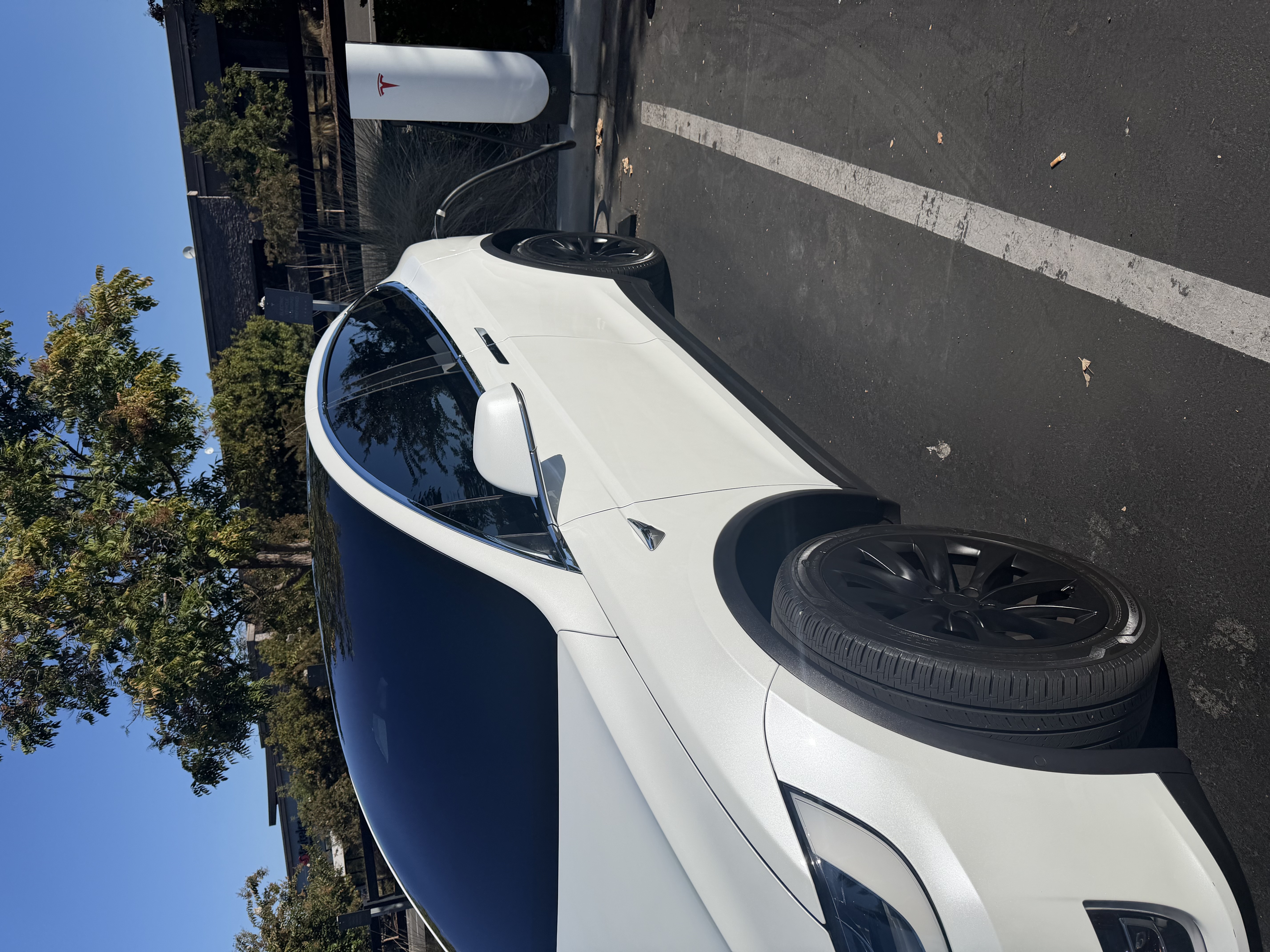 Used 2019 Tesla Model X Long Range AWD/4WD image 27
