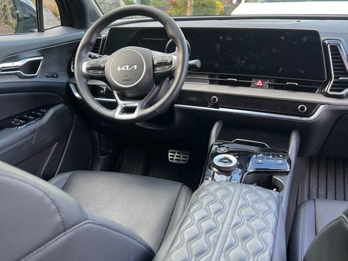 Used 2025 Kia Sportage X-Line Prestige image 1