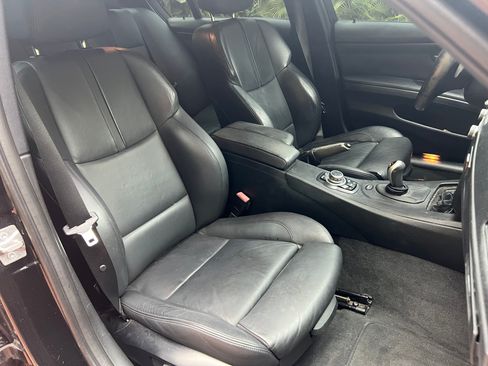 Used 2011 BMW M3 Sedan image 13