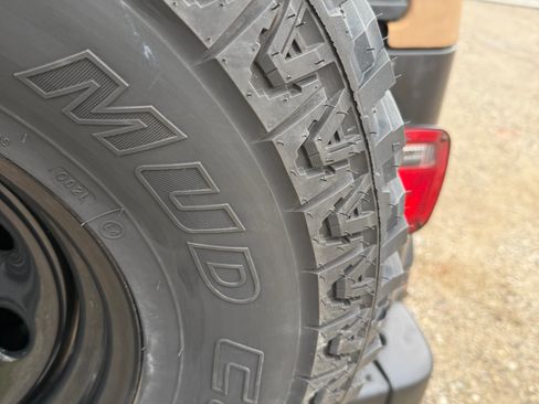 Used 1997 Jeep Wrangler Sahara image 24