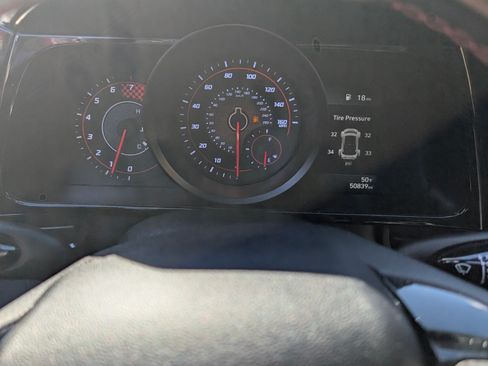 Used 2021 Hyundai Elantra N Line image 11