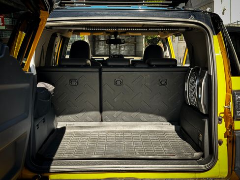 Used 2009 Toyota FJ Cruiser 2WD image 10