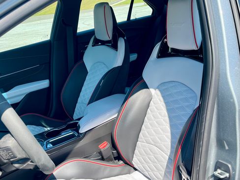 Used 2023 Cadillac CT4 V Blackwing w/ LPO, Bronce Accent Package image 12