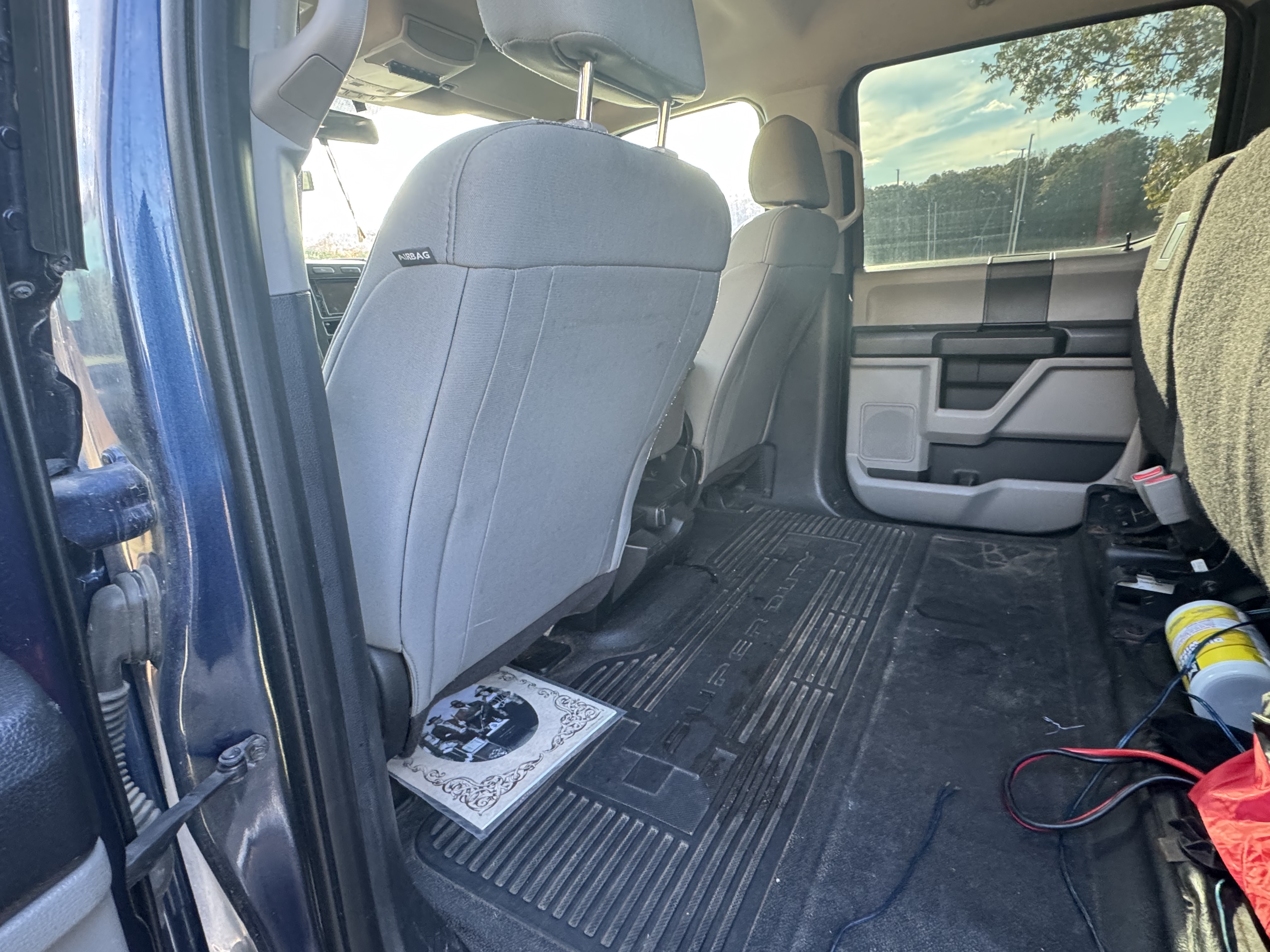Used 2017 Ford F350 XL AWD/4WD image 5