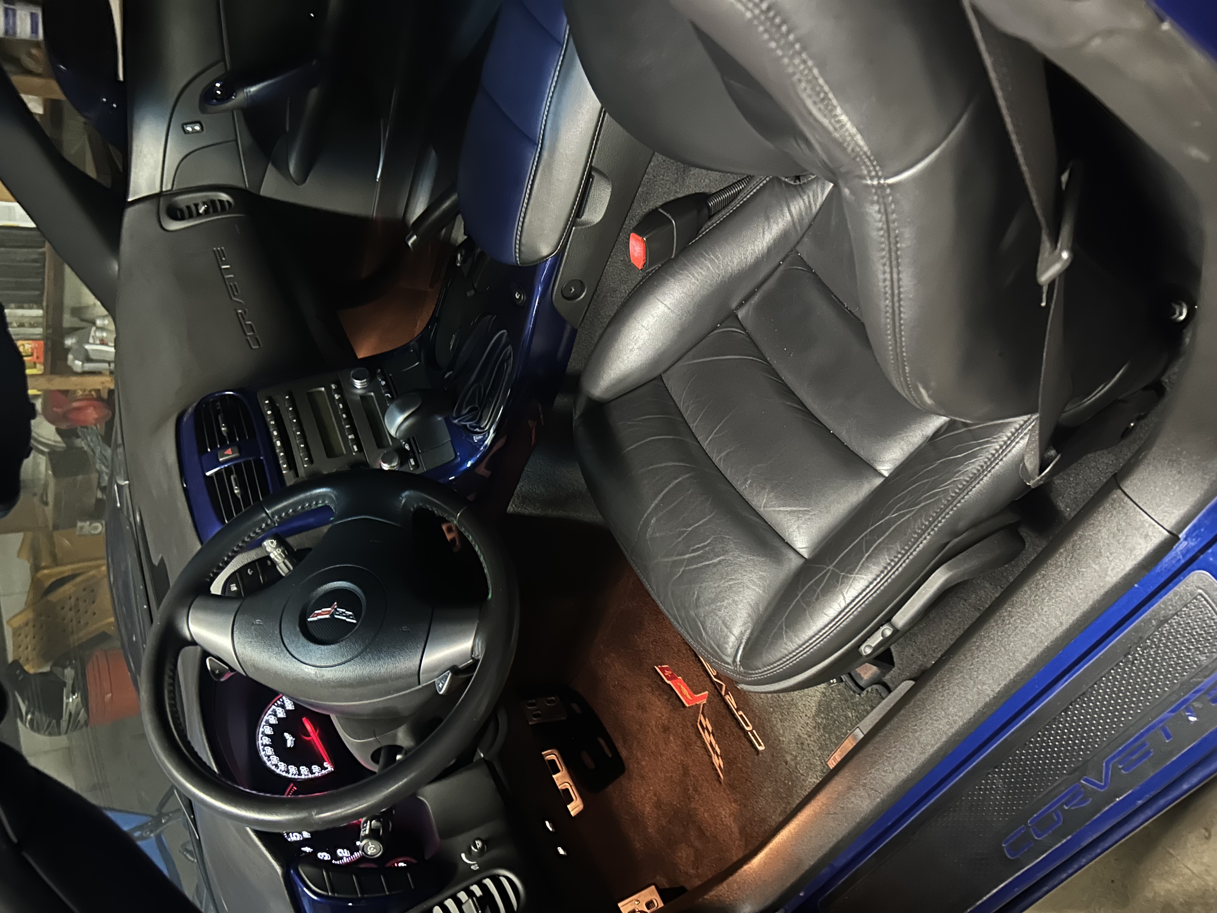 Used 2006 Chevrolet Corvette Coupe RWD image 6