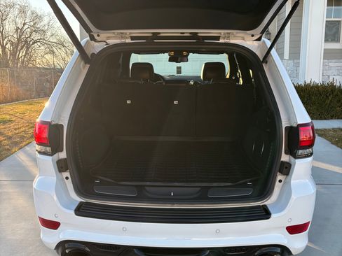 Used 2015 Jeep Grand Cherokee SRT w/ Trailer Tow Group IV image 21