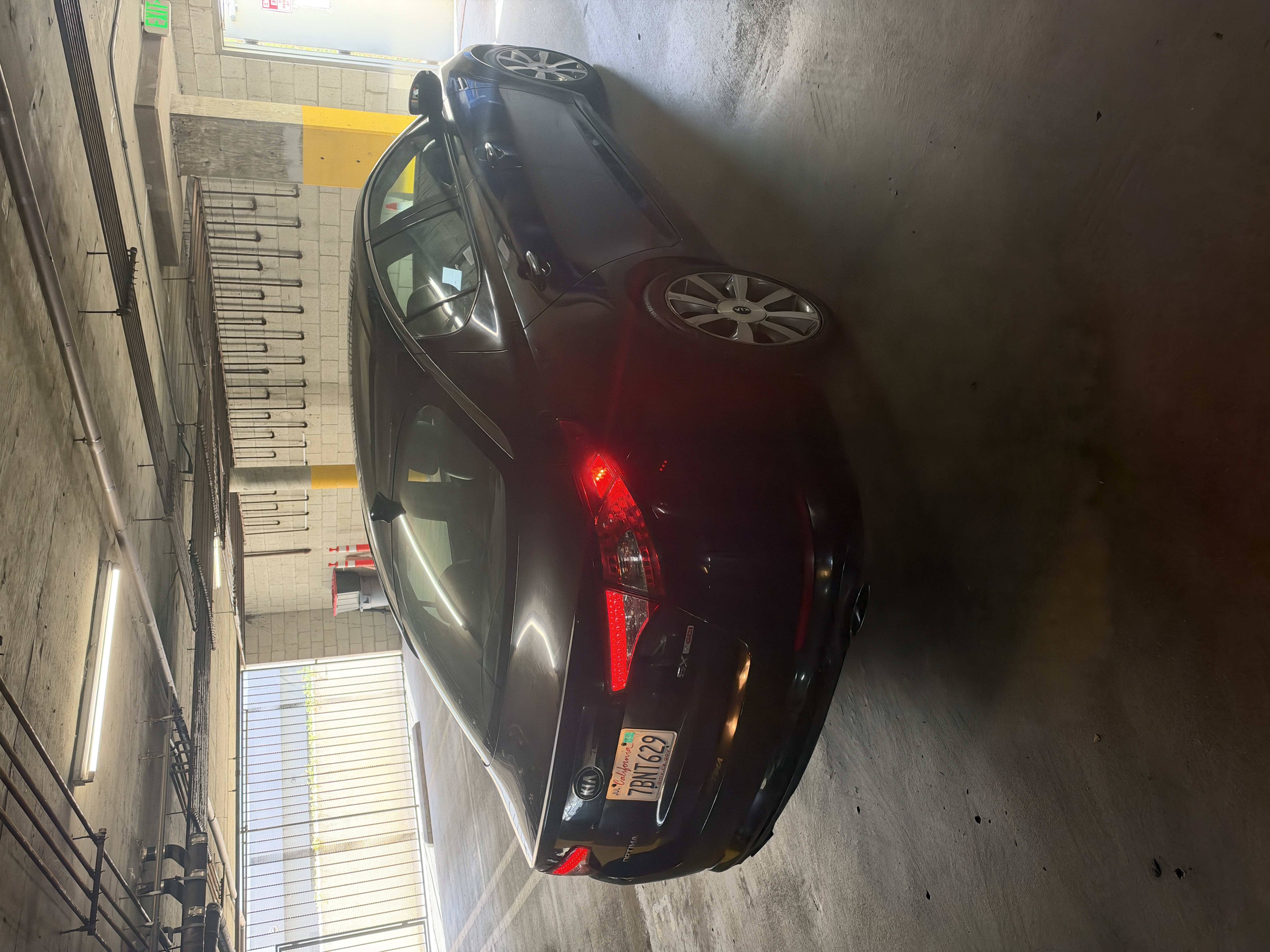 Used 2013 Kia Optima SX w/ Premium Touring Pkg FWD image 4