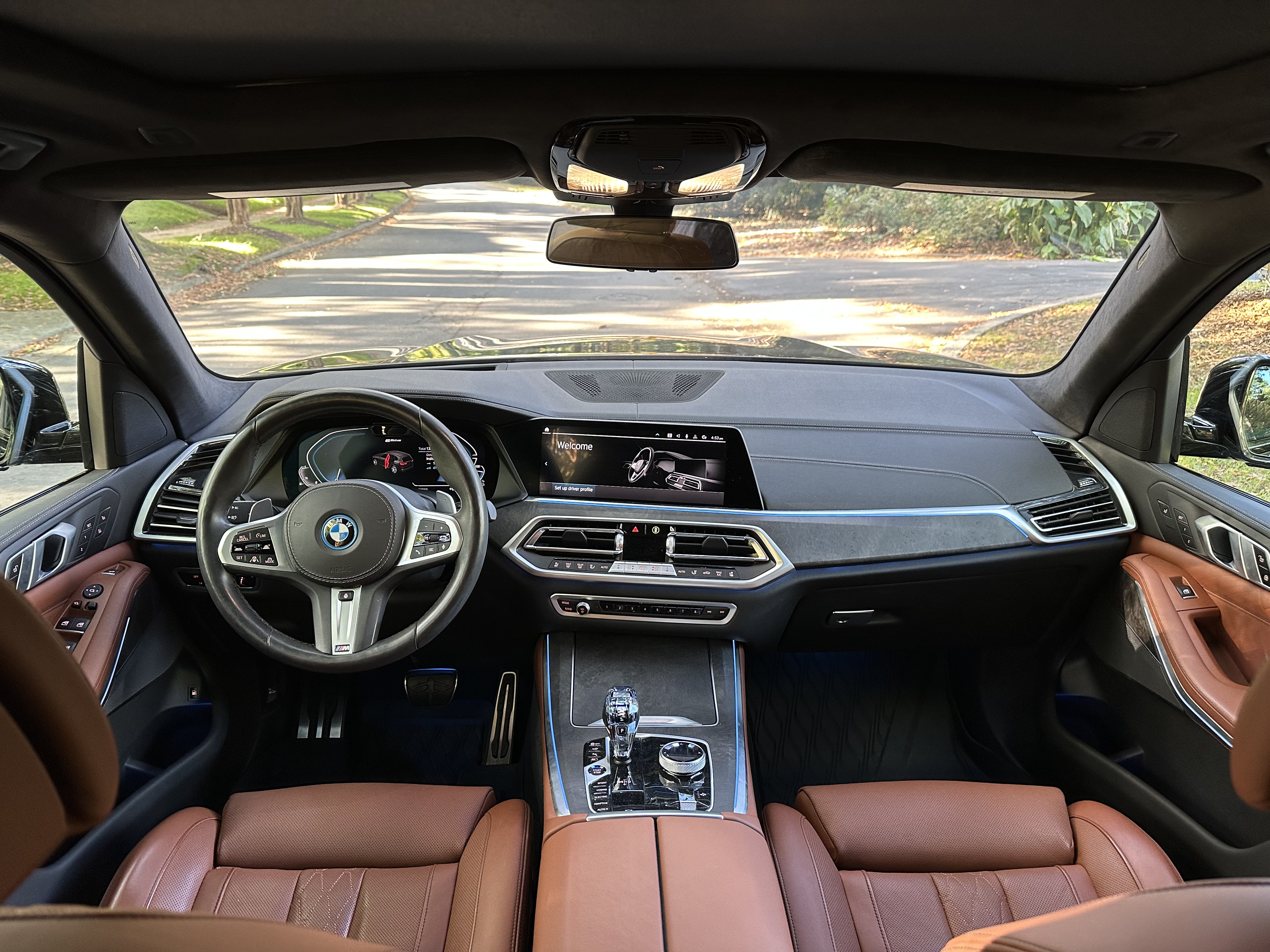 Used 2022 BMW X5 xDrive45e w/ M Sport Package AWD/4WD image 5