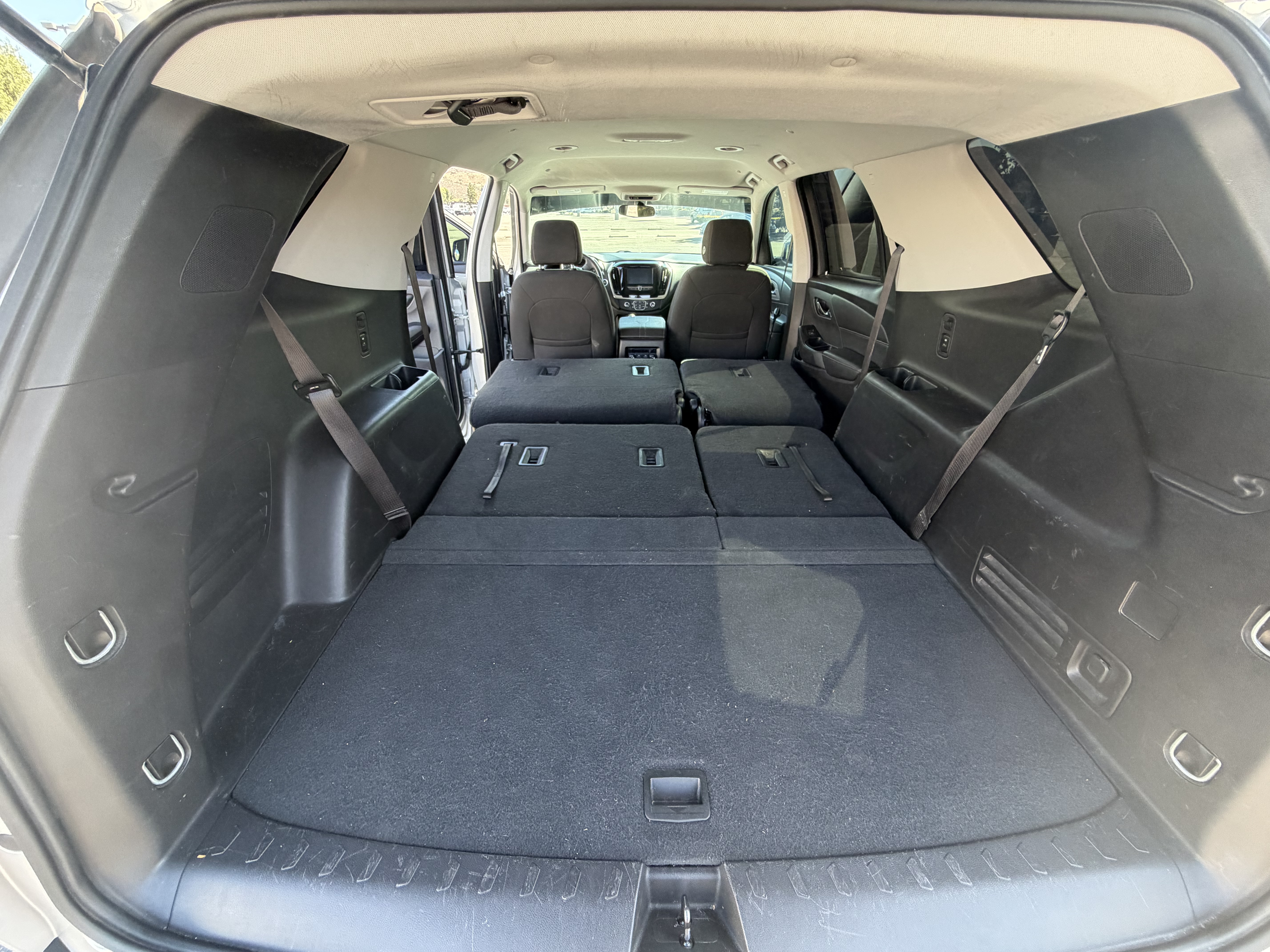 Used 2020 Chevrolet Traverse LS w/ LPO, Cargo Package FWD image 20