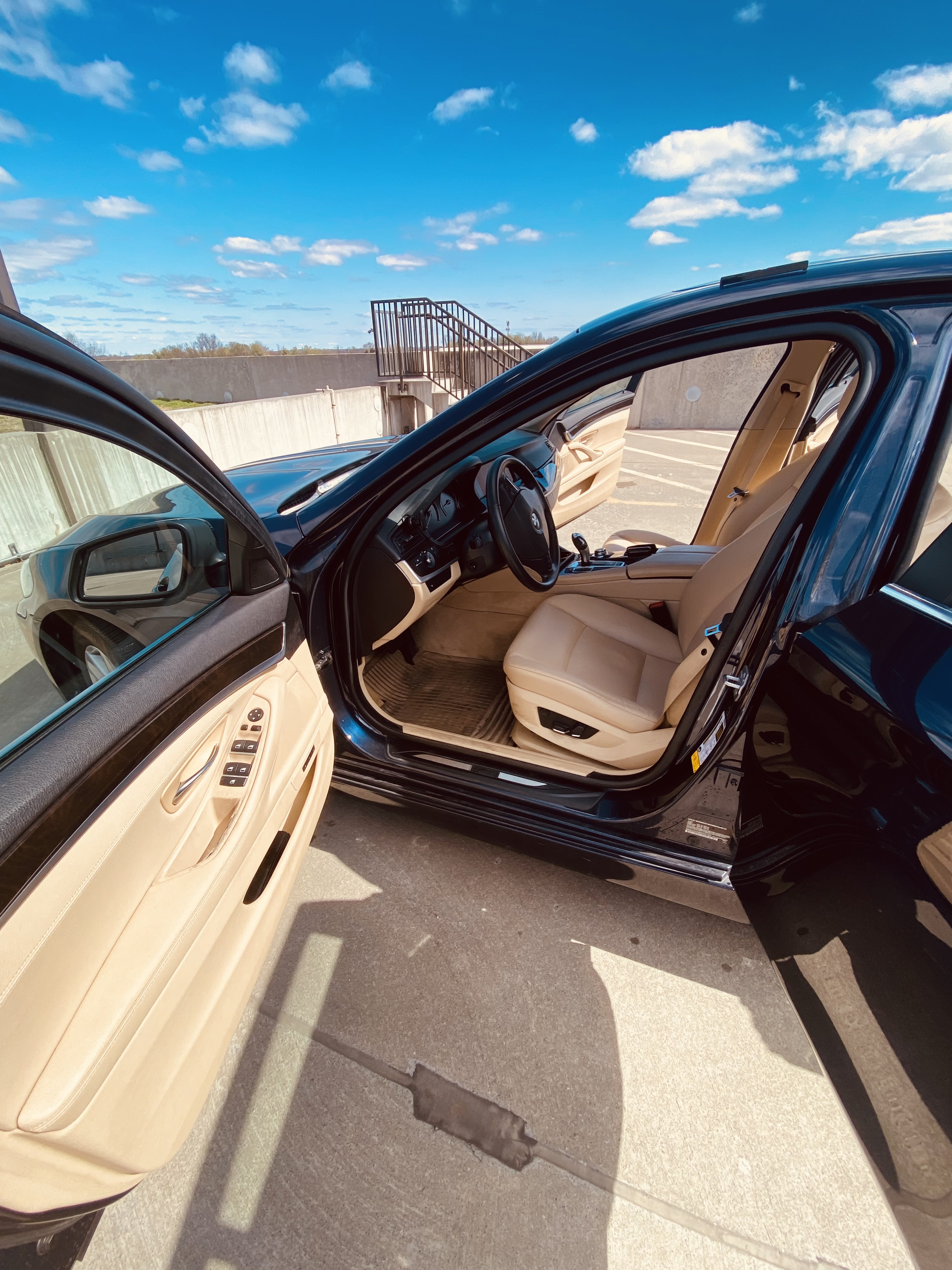 Used 2013 BMW 528i Sedan RWD image 11